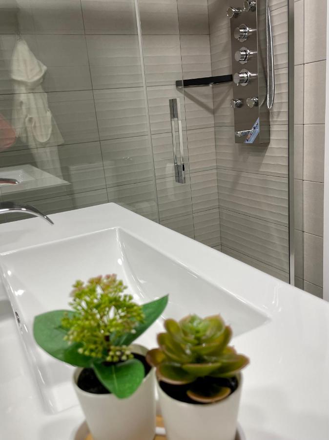 Madrid Villa Suites Serenidad Eksteriør bilde
